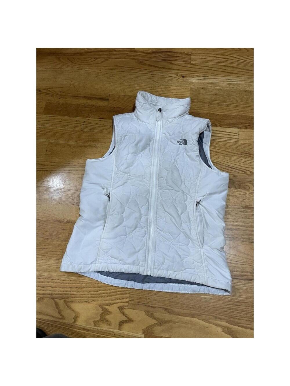 Women’s The North Face White Quilted vest M Medium warm